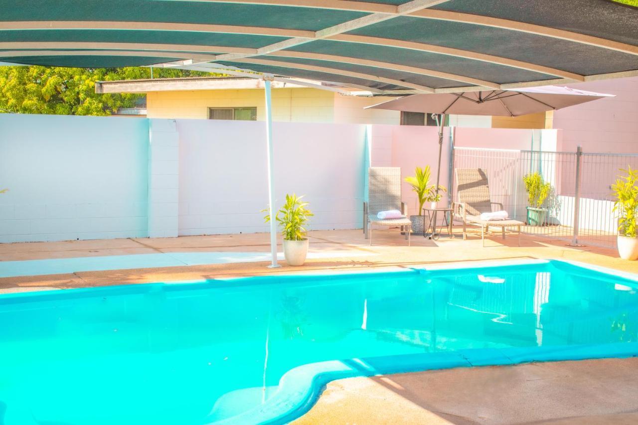 K - Town Hotel Katherine Ngoại thất bức ảnh