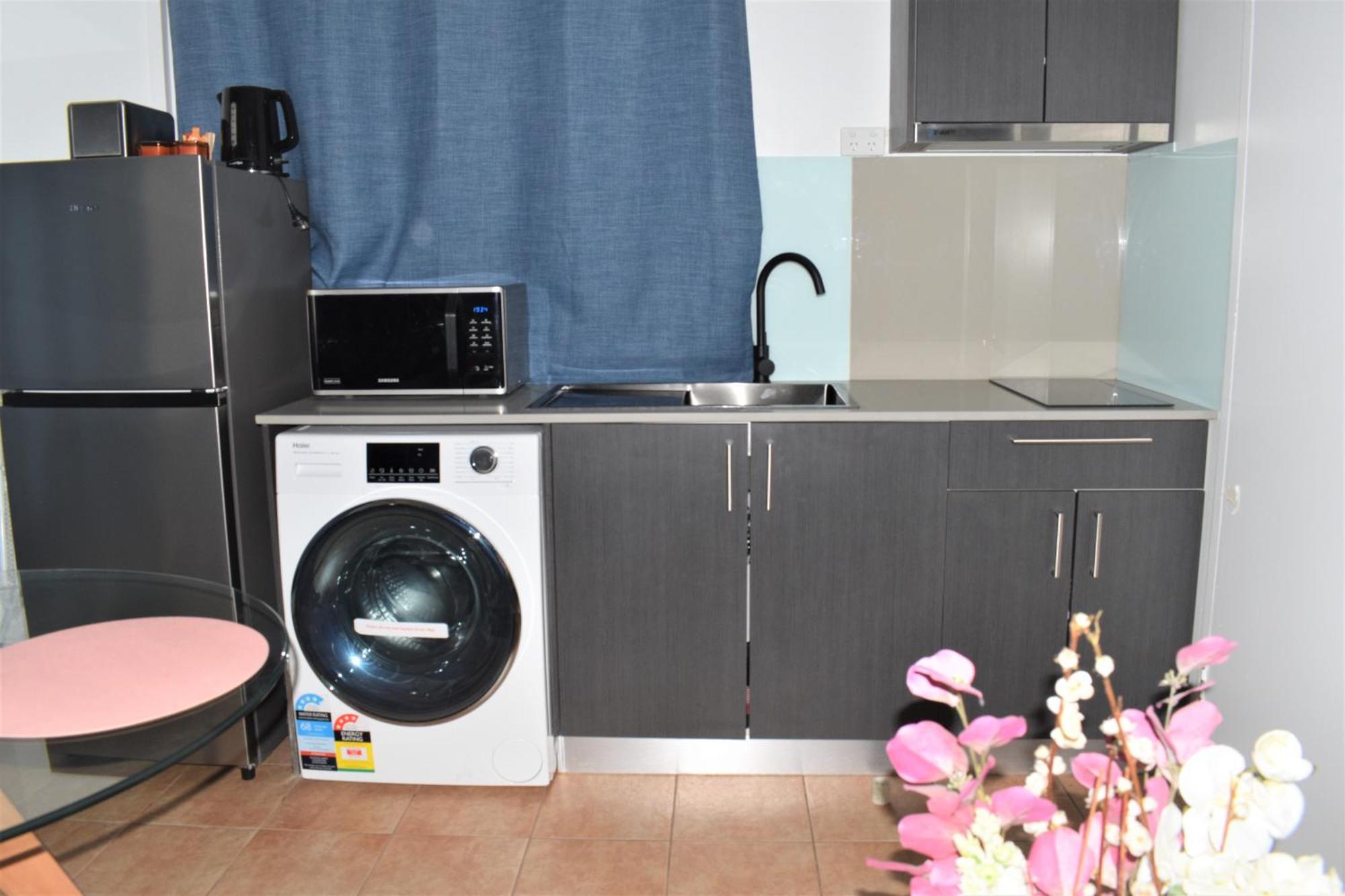 K - Town Hotel Katherine Ngoại thất bức ảnh